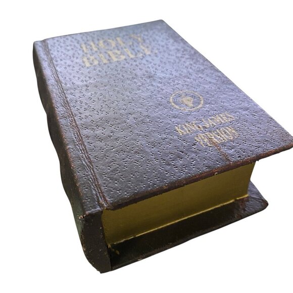 Faux Book Decorative Storage Box Holy Bible King James Velvet Lined  6"x4"x2" - Picture 8 of 14